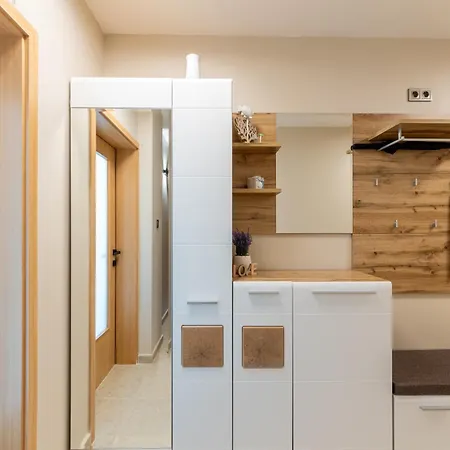 Apartament Kabakum Avangard *